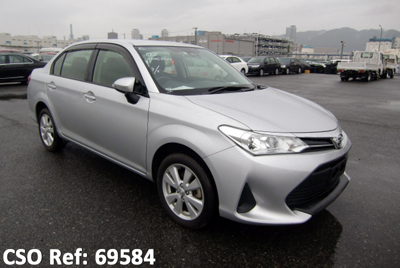 Toyota / Corolla Axio 2018